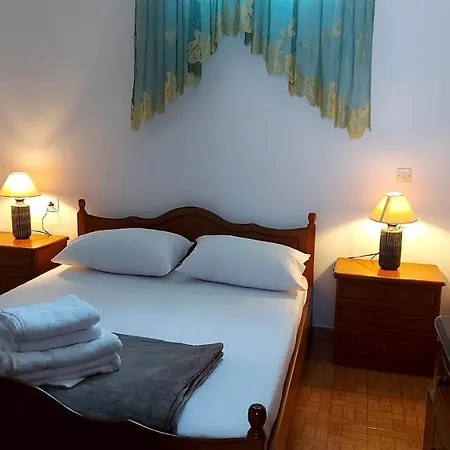 Anna's House Apartman *